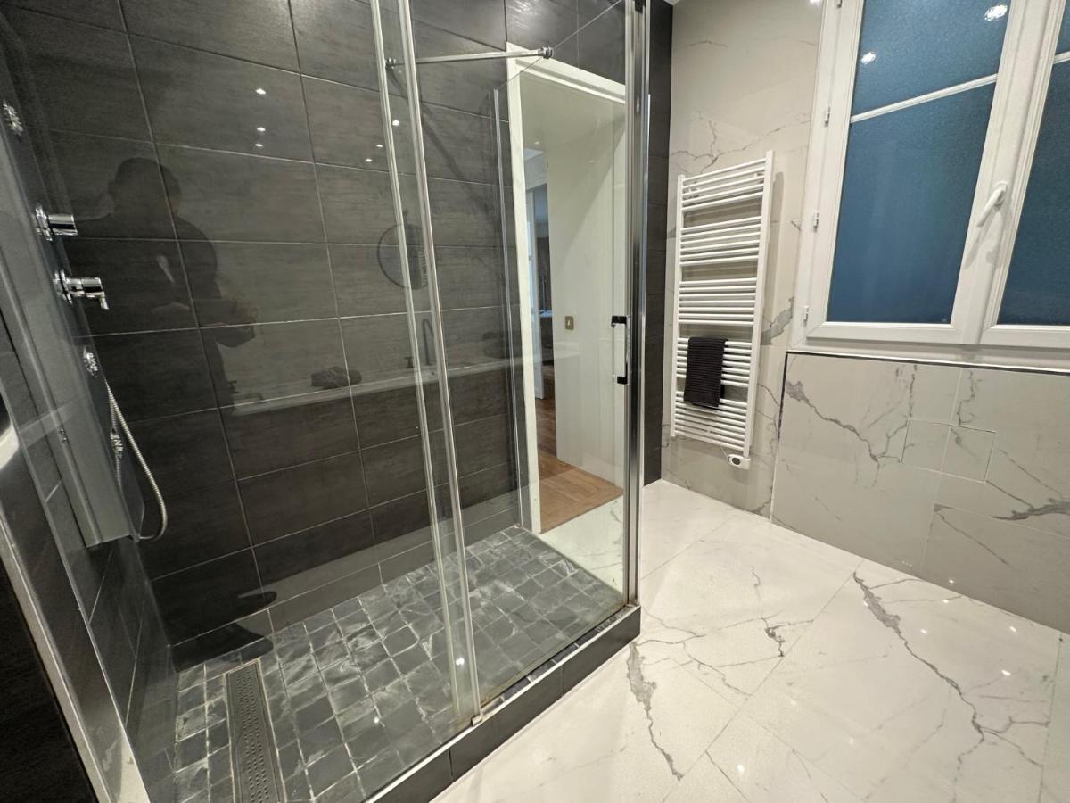 Apartment Foch Champs Elysees Paris