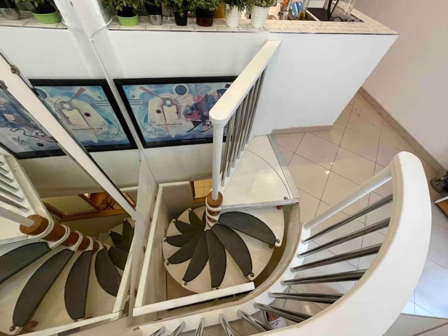 Chezadrienparis - De 90m2 En Souplex Apartamento *