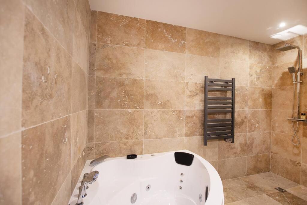 Luxury W/ Jacuzzi - Rex / Montorgueil Apartamento Paris