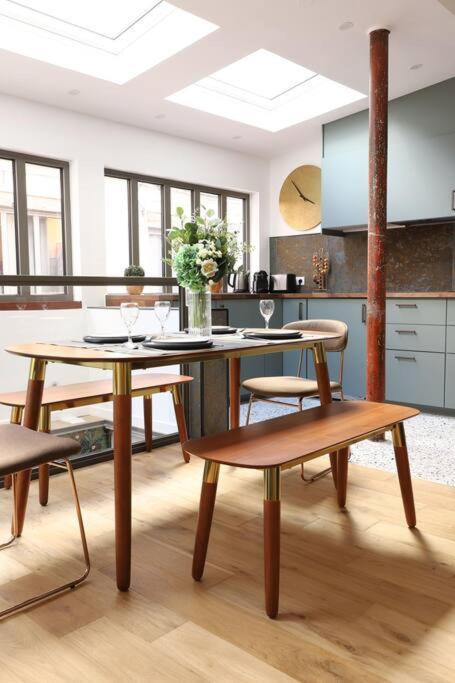 Sous Plex 6 Personnes - Paris 11 *