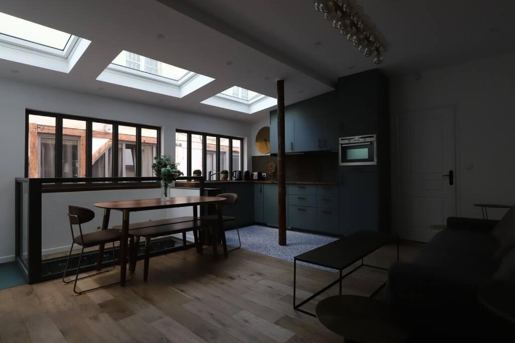 Apartment Sous Plex 6 Personnes - Paris 11 Paris