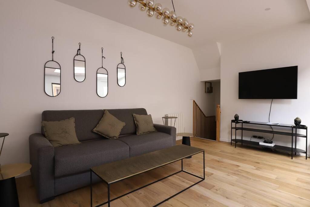 Sous Plex 6 Personnes - Paris 11 Apartment *