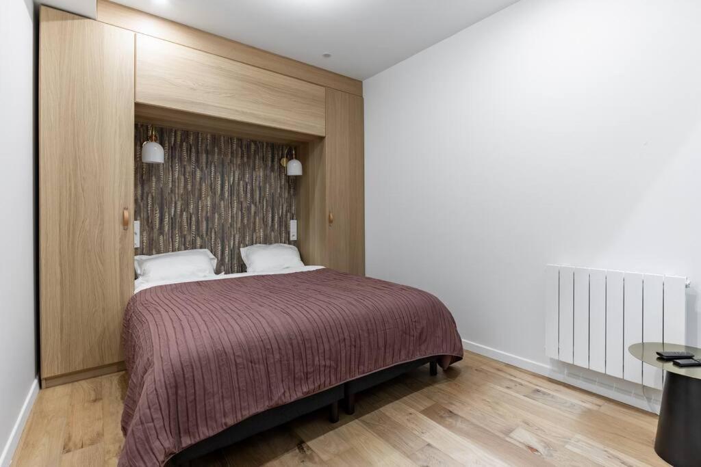 Sous Plex 6 Personnes - Paris 11 Apartment