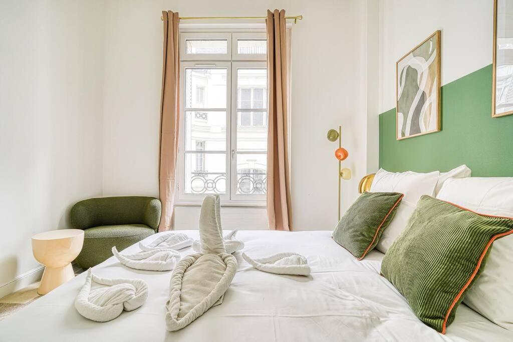 Apartment Proche Place Du Trocadero - Pompe *