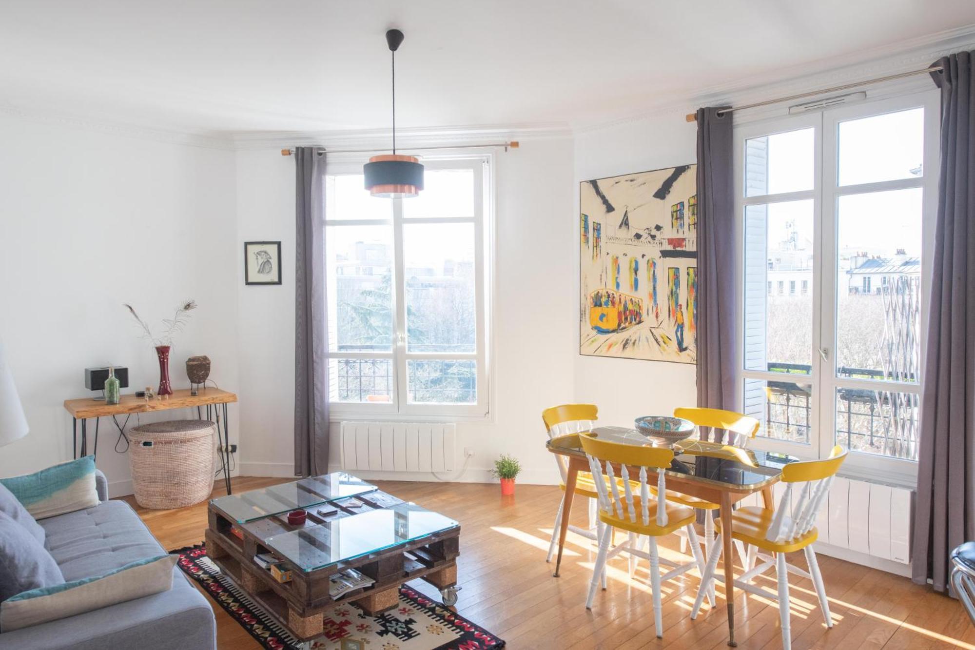 Cosy And Very Flat With Open View On A Parc * Paris
