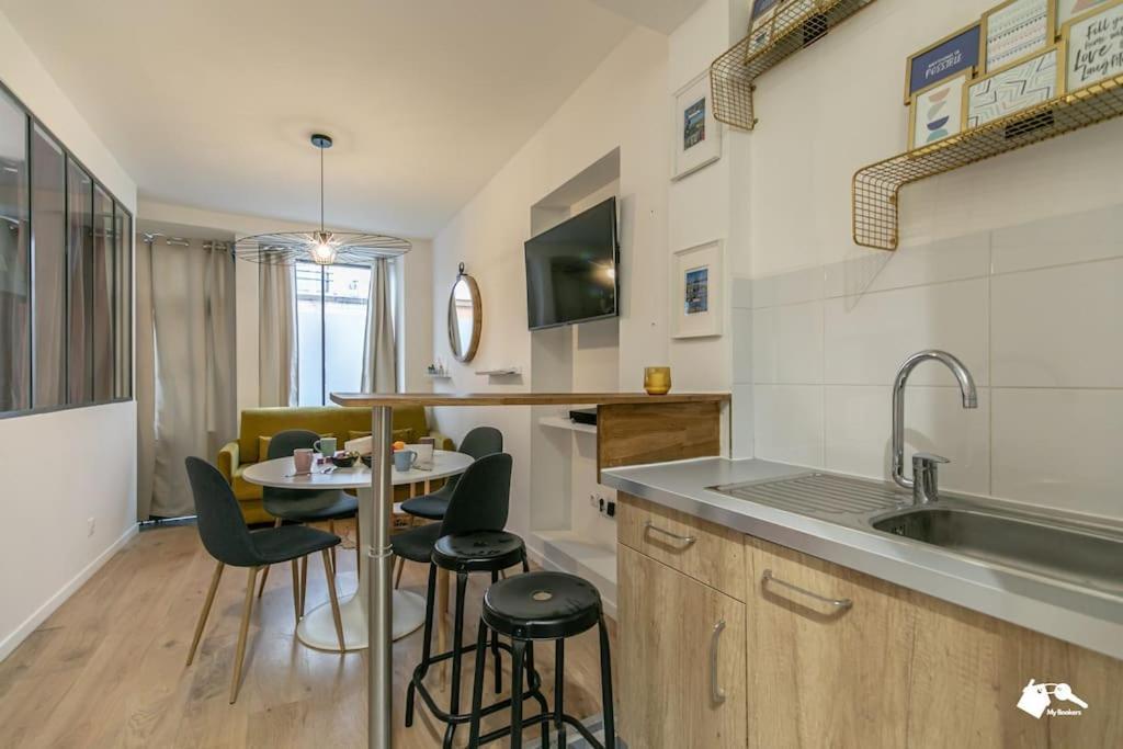 Mba - Splendide - Gambey 1 - Proche Republique Apartment