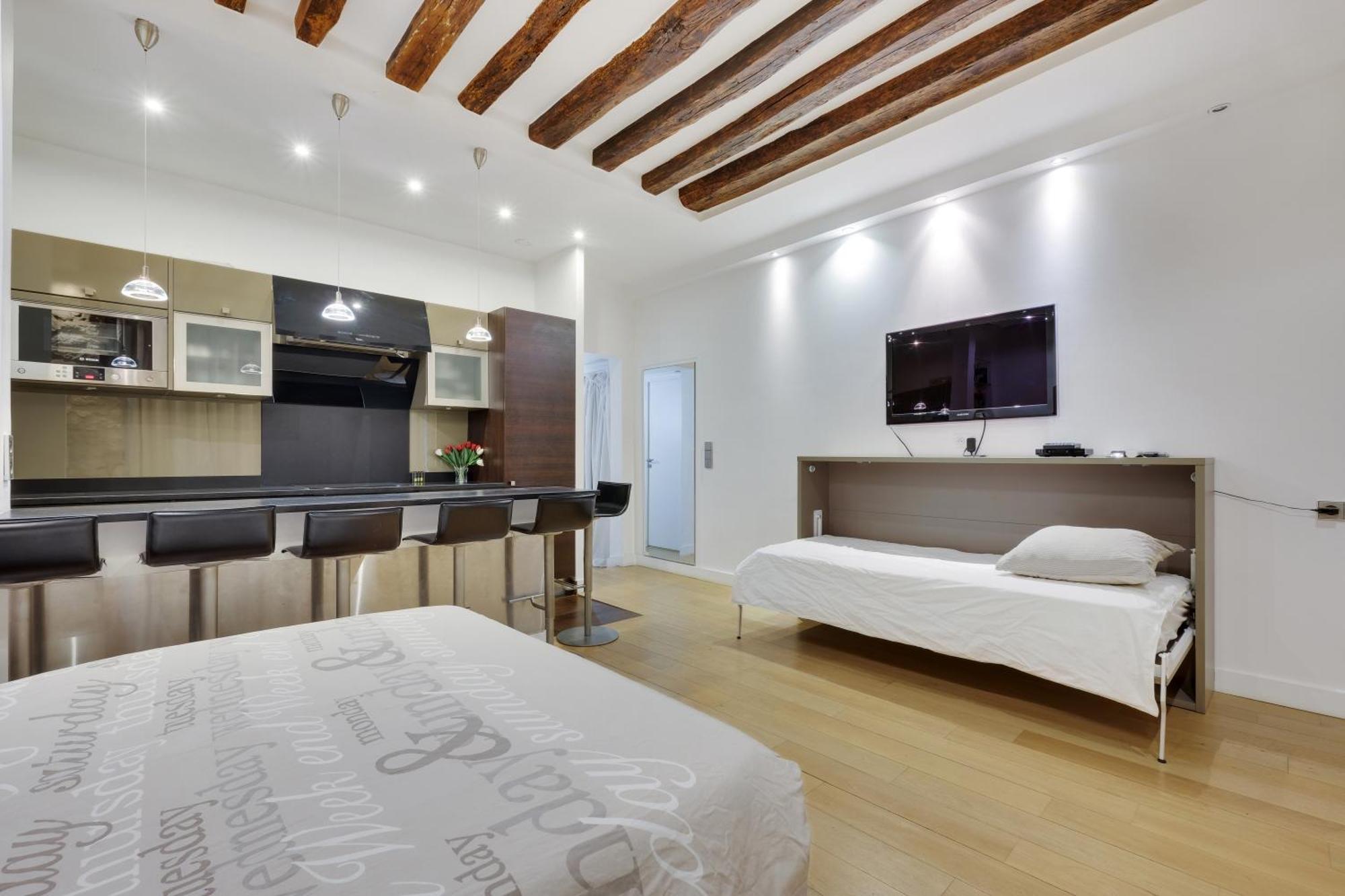 Marais - Parisien Pour 5 Personnes Apartment *