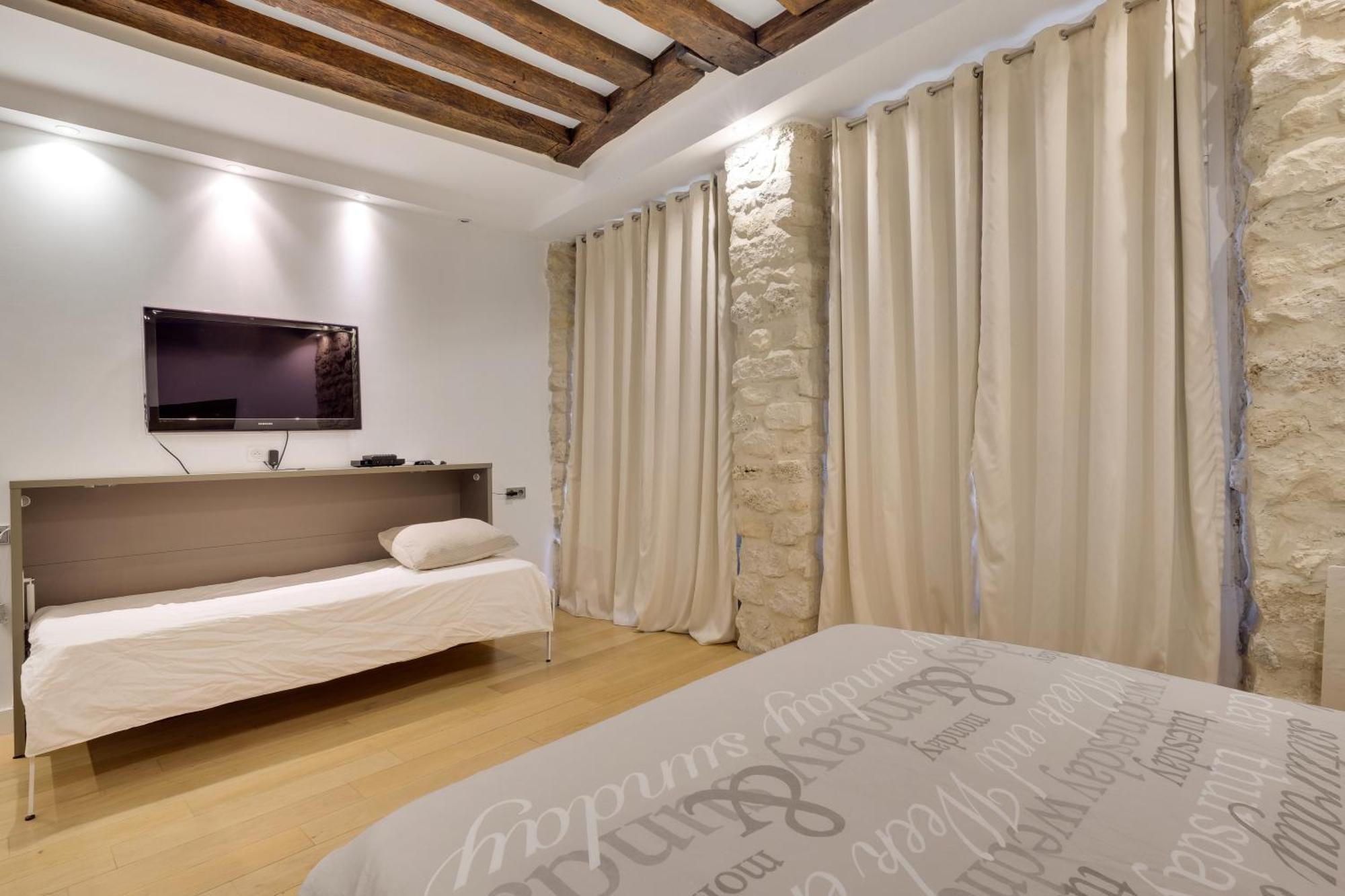 Marais - Parisien Pour 5 Personnes Apartment