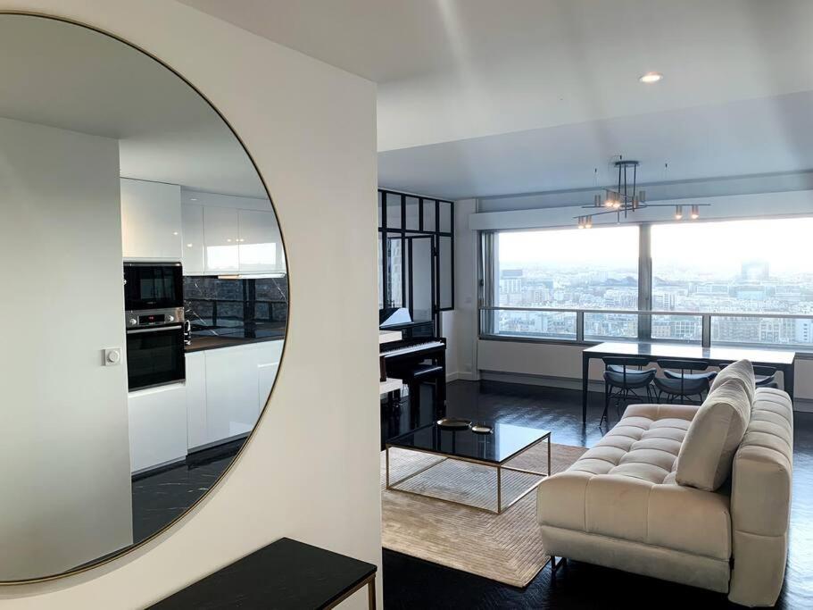 Rare 75m2 Parisian Apartment, Breathtaking Views! * Paris