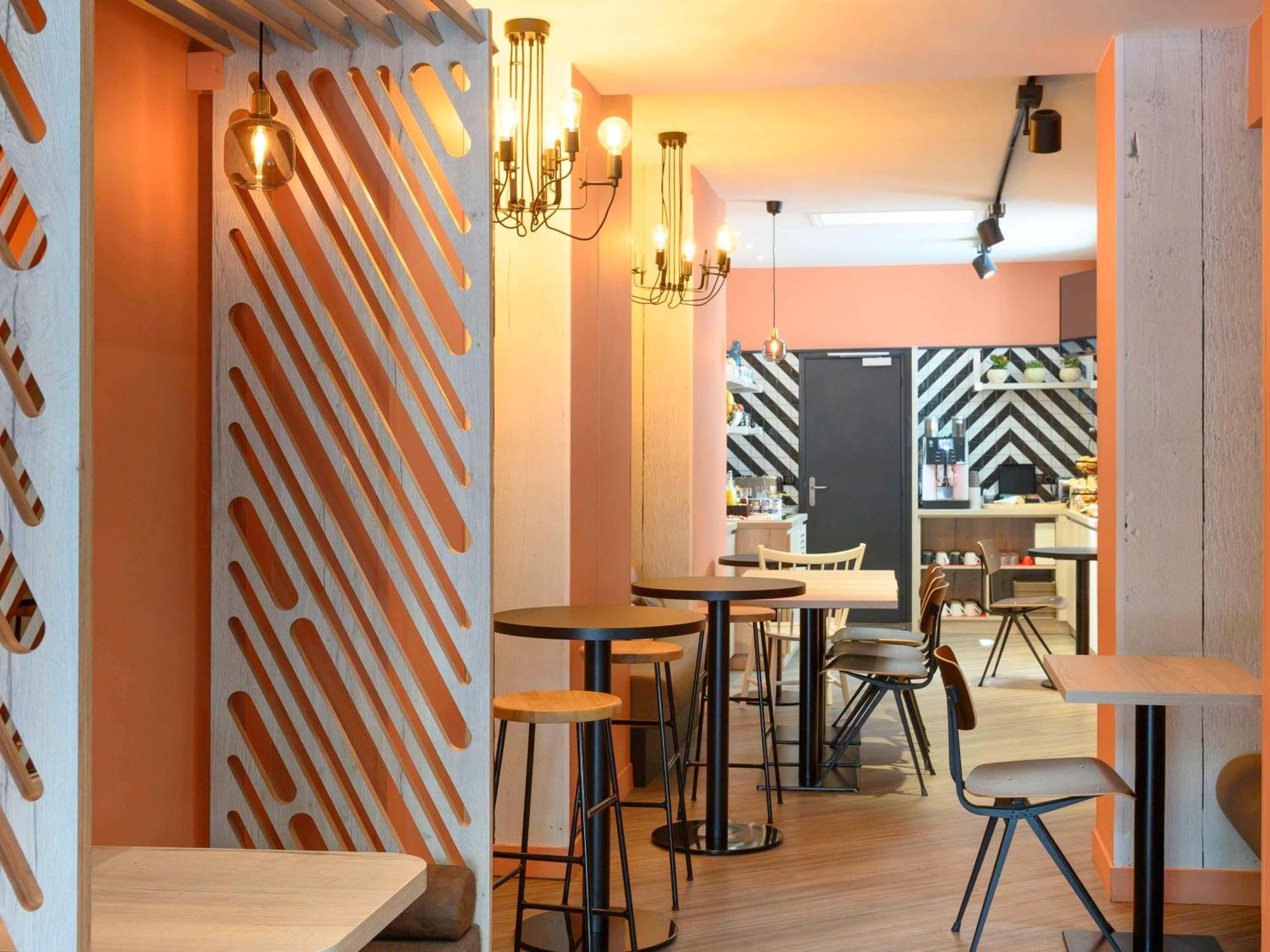 Ibis Tour Montparnasse 15eme 3*