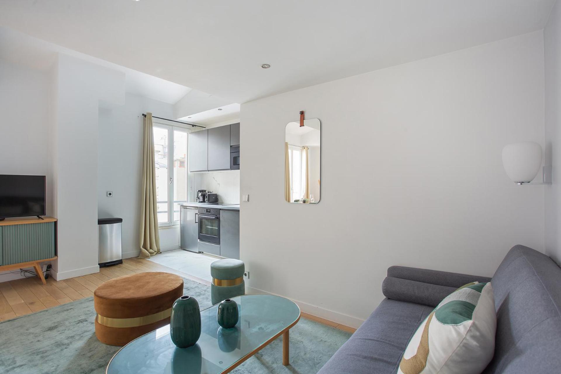 Apartment Porte Maillot Arc De Triomphe By Studio Prestige