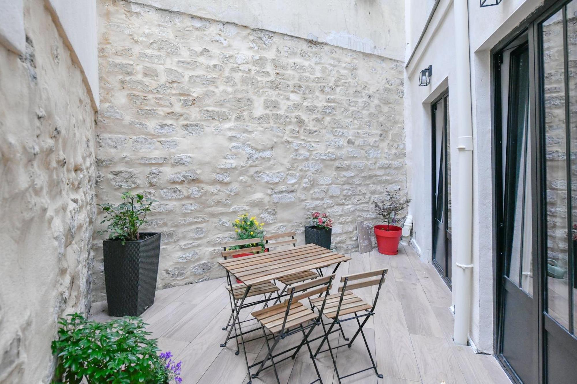 Le Charme De Montmartre - Patio Prive-sacre-coeur - Parking Gratuit - Metro Anvers * Paris