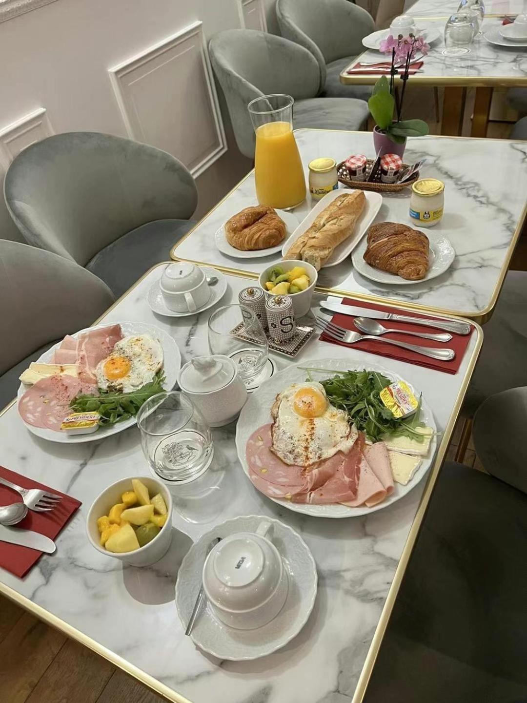 Acomodação com café da manhã  La Maison Gobert Particulier