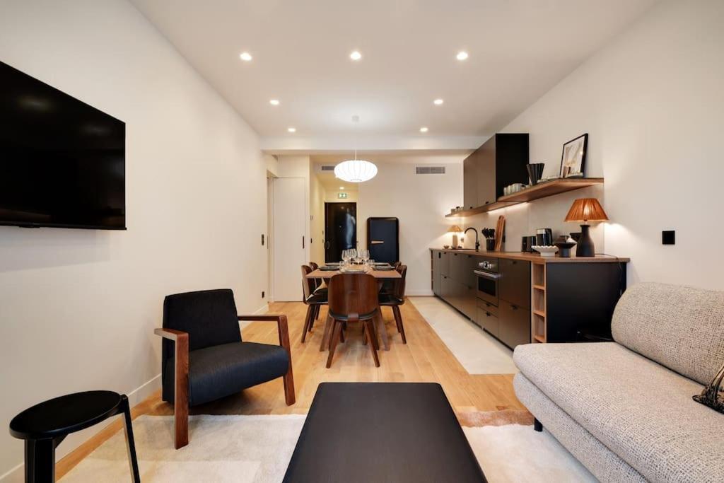 Appartement De Luxe 2bdr/7p - Louvre/tuileries Paris