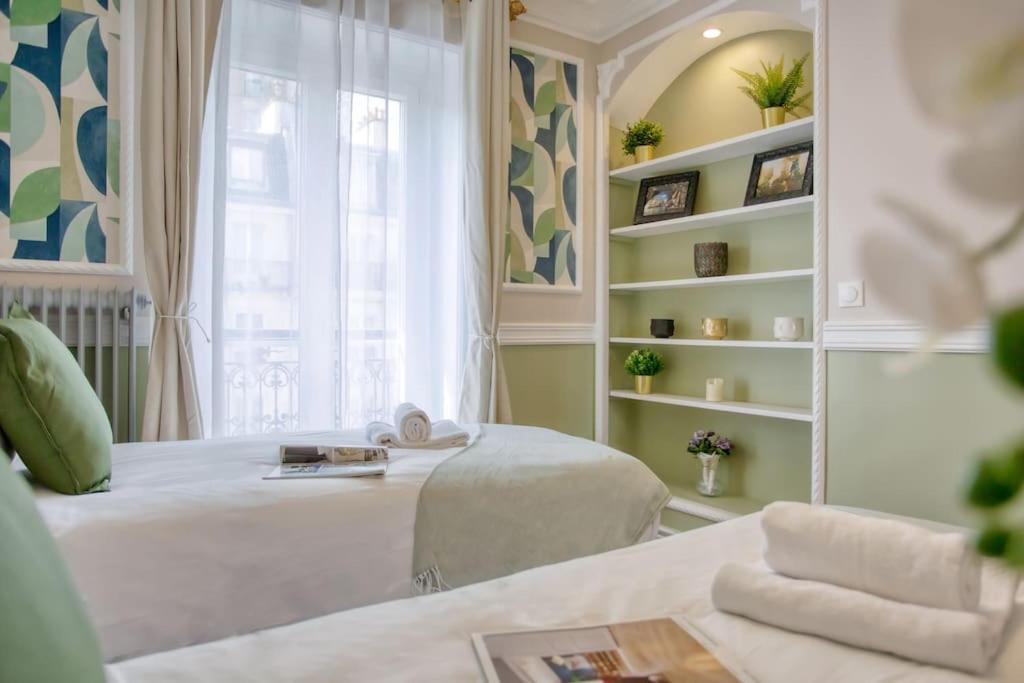 Parisian Gem: Heart Of The Latin Quarter- 2br Lift Paris