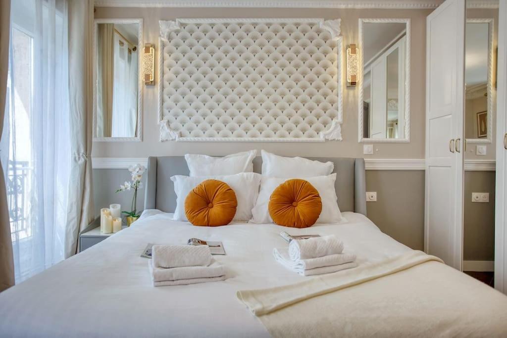 Parisian Gem: Heart Of The Latin Quarter- 2br Lift Appartement