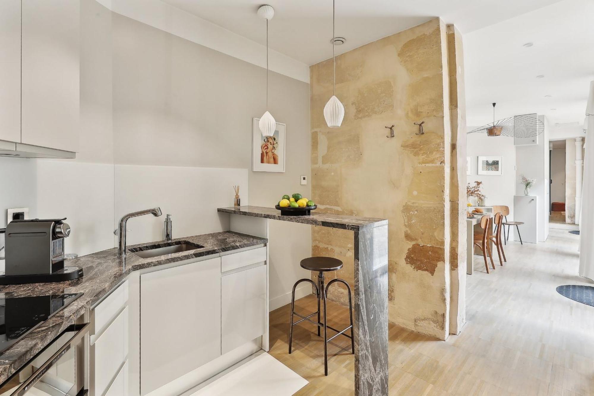 Apartment Le Marais & Place Des Vosges - Cityapartmentstay Paris
