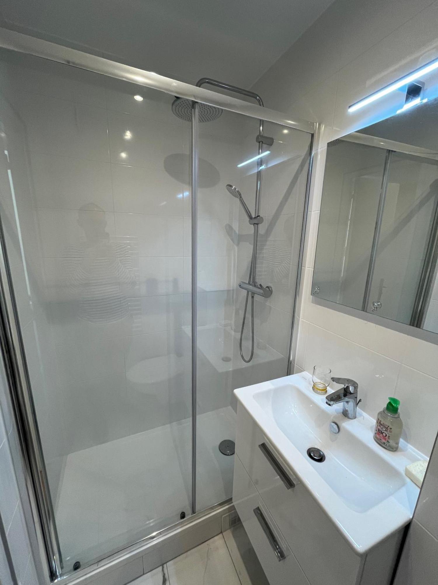 Brand New Studio In Central Near Opera Apartment