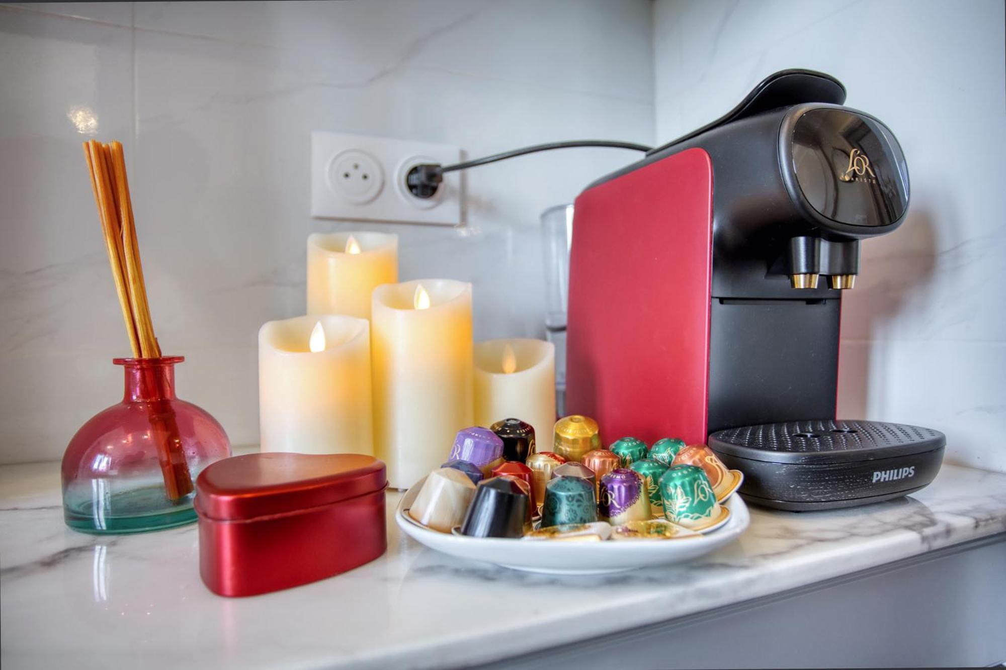 Appartement Parisian Gem: Heart Of The Latin Quarter- 2br Lift