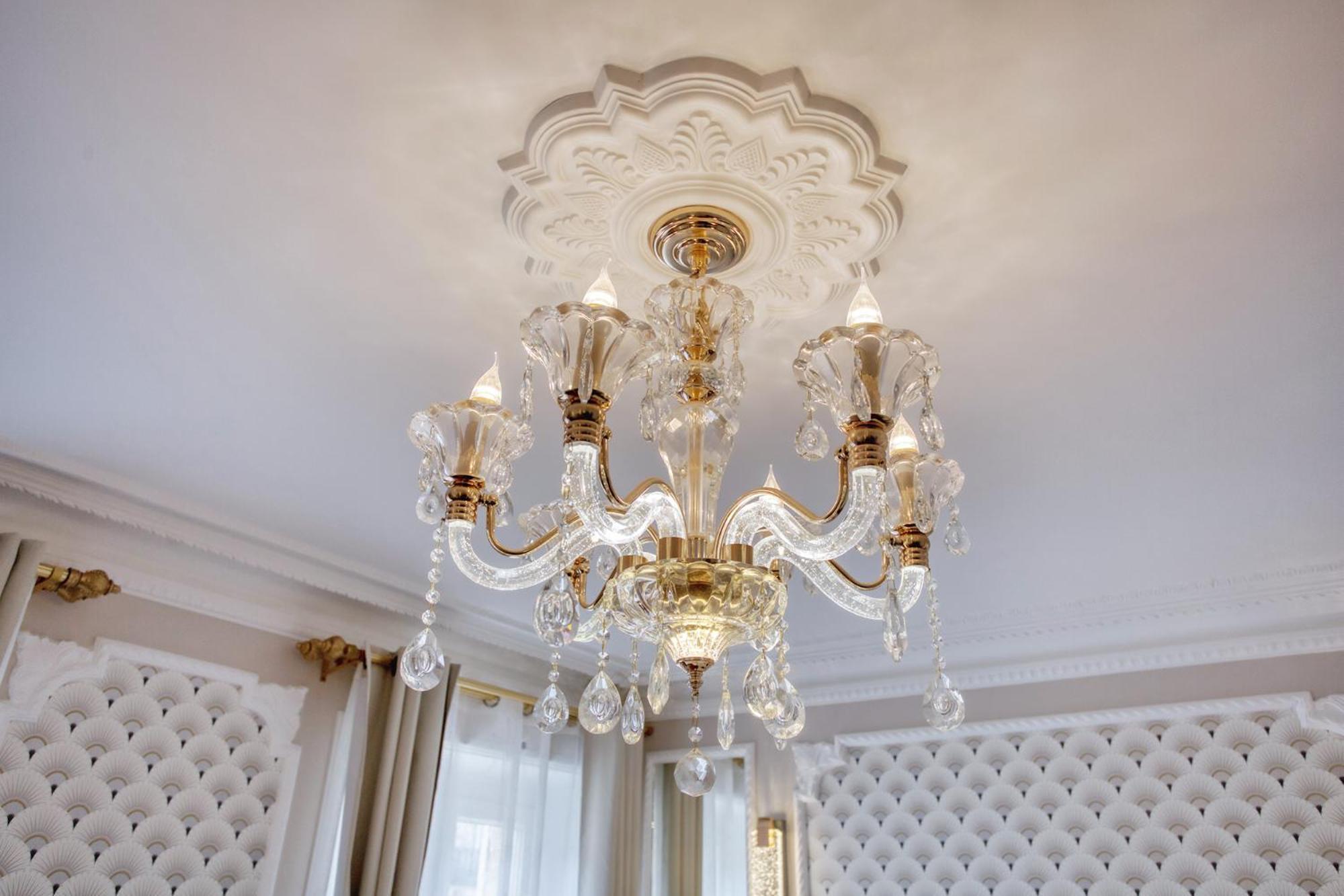 Parisian Gem: Heart Of The Latin Quarter- 2br Lift Paris