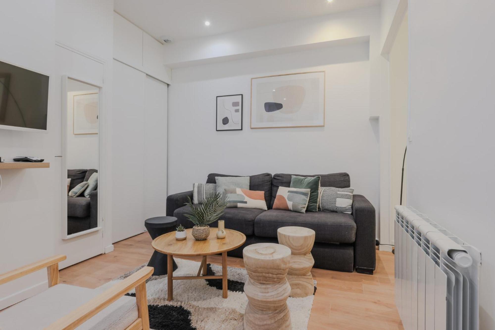 Appartement Charming 1bdr - Courcelles