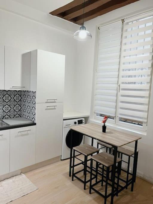 Au Centre De Apartamento Paris