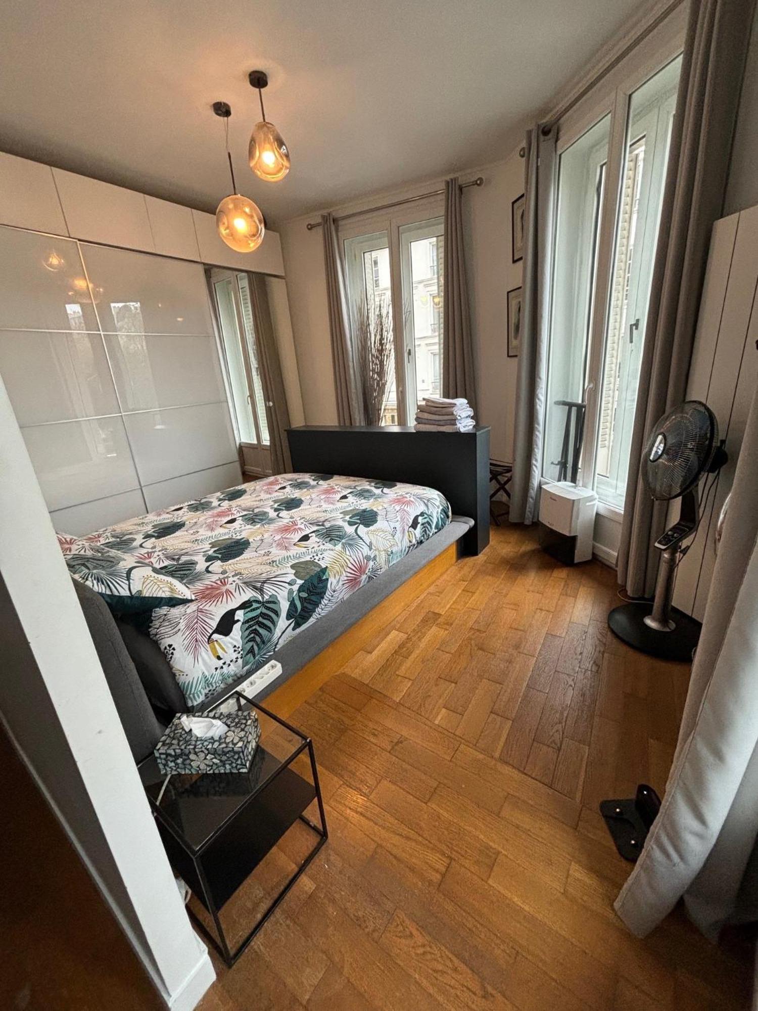 Modern Cozy Flat In The Marais Parking Apartment