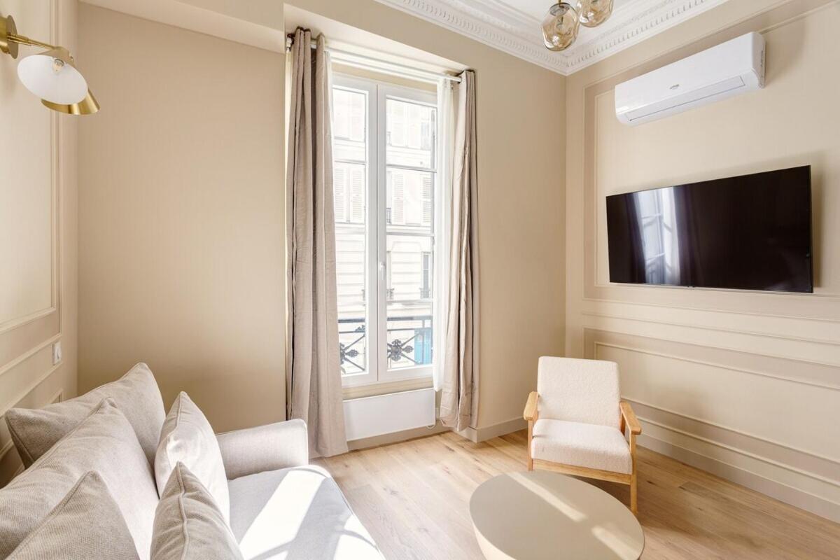 The Edouard Vii Apartment