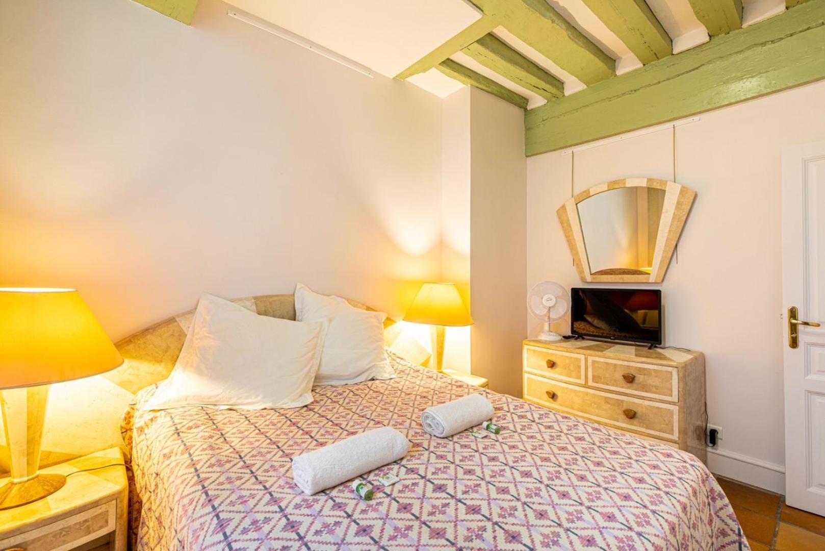 Guestready - Parisian Bliss Near The Louvre Museum Paris