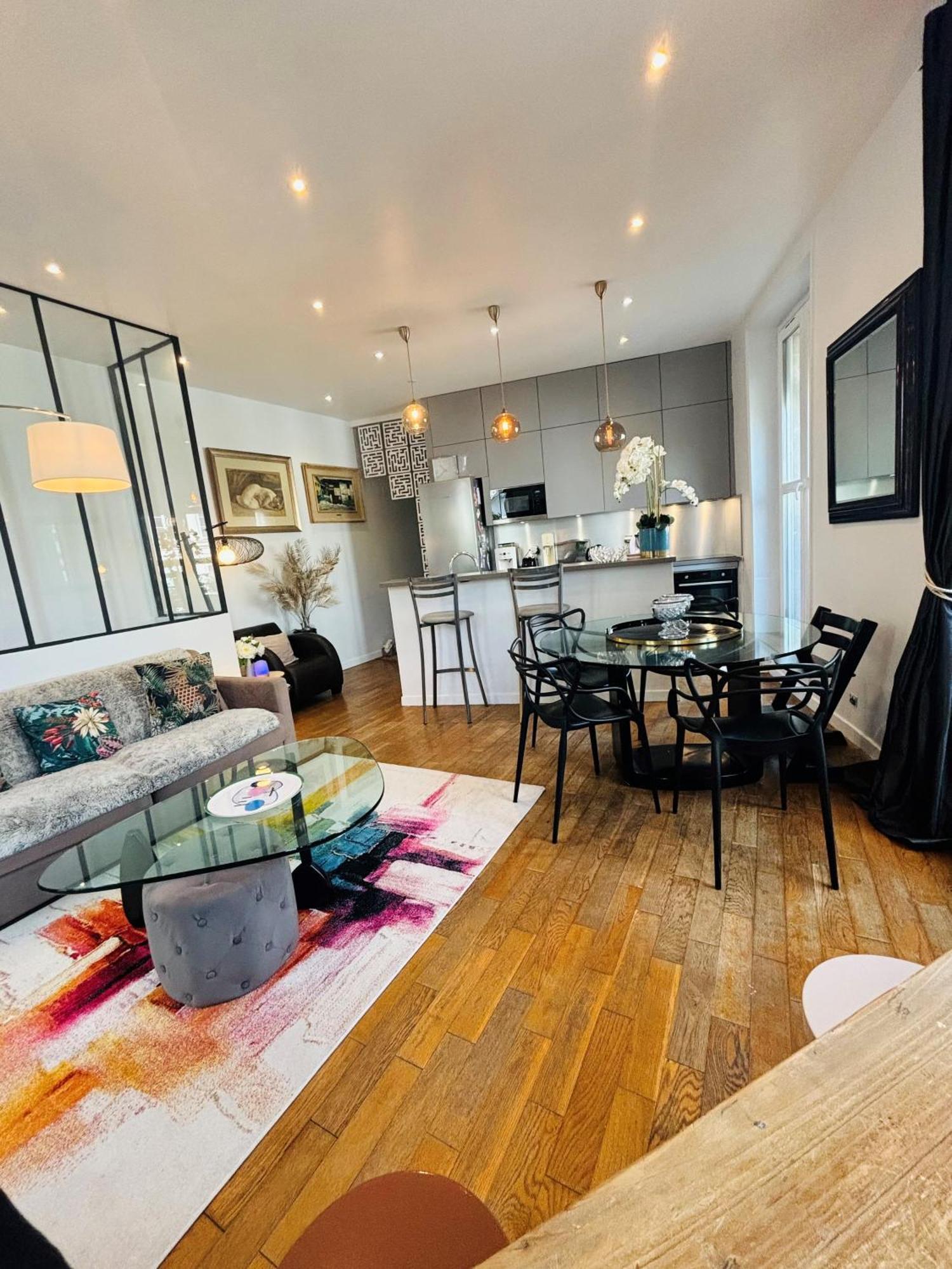 Modern Cozy Flat In The Marais Parking * Paris