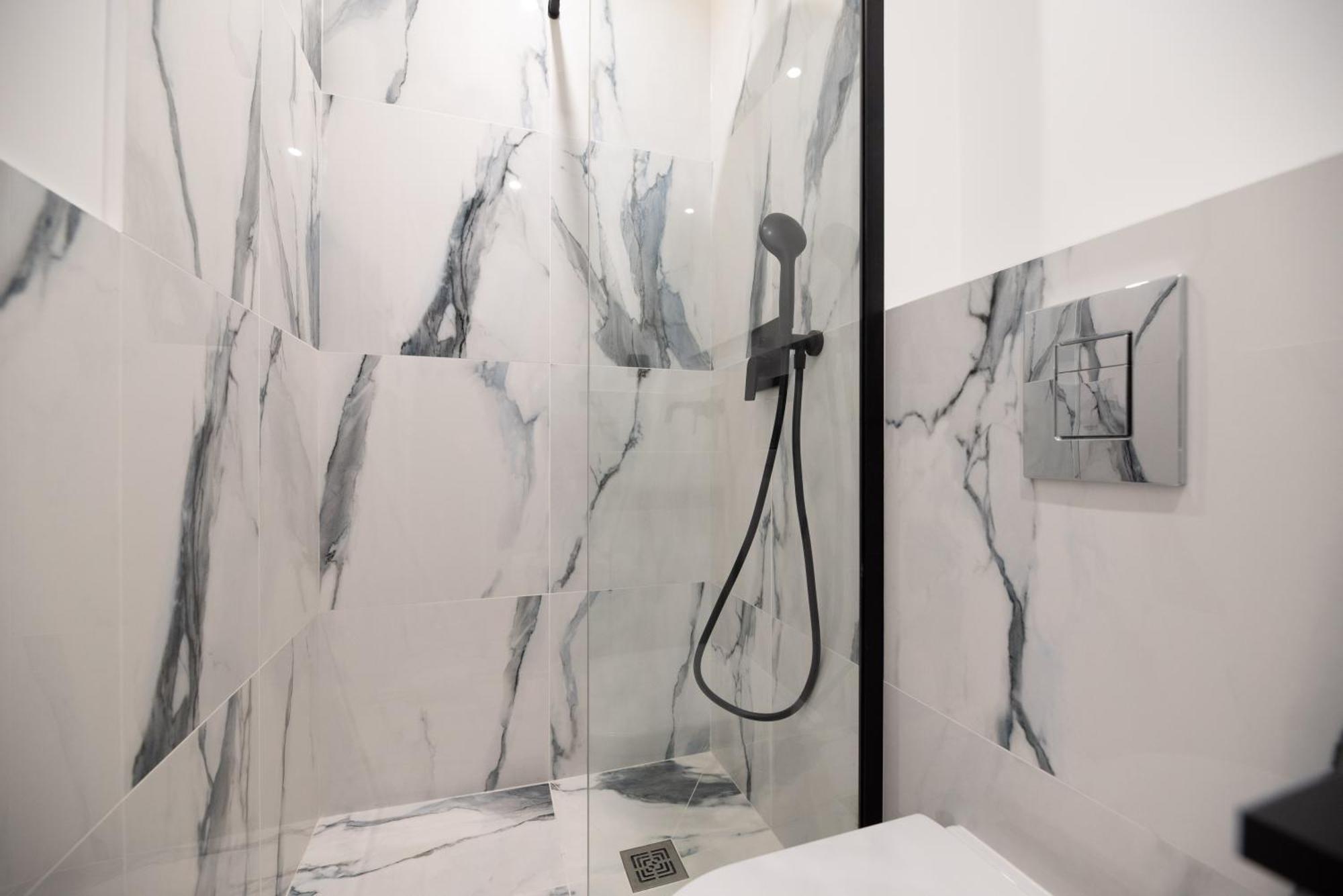 Mbm - Upper Marais Paris