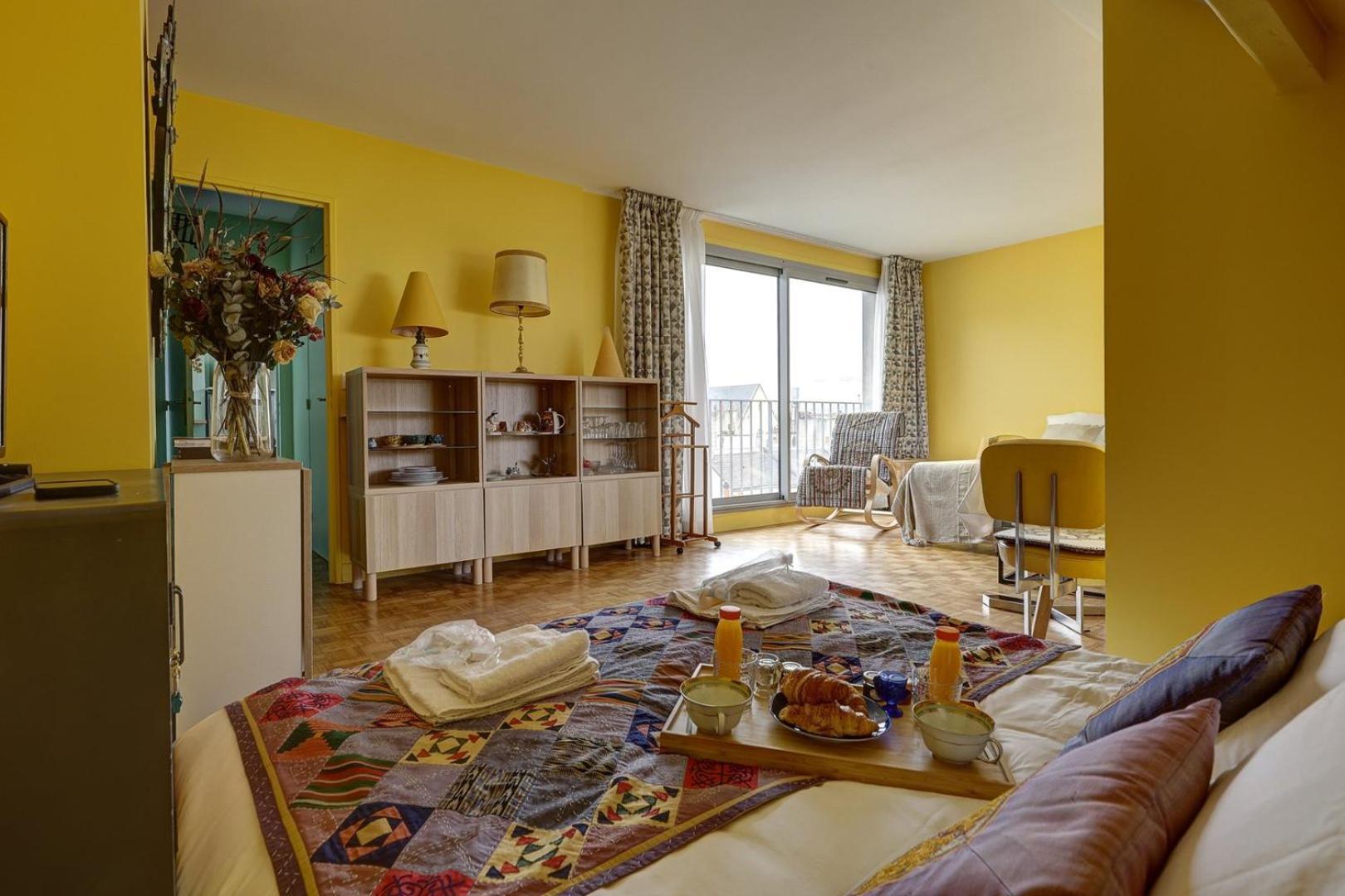 694 Floch - Superbe A * Paris