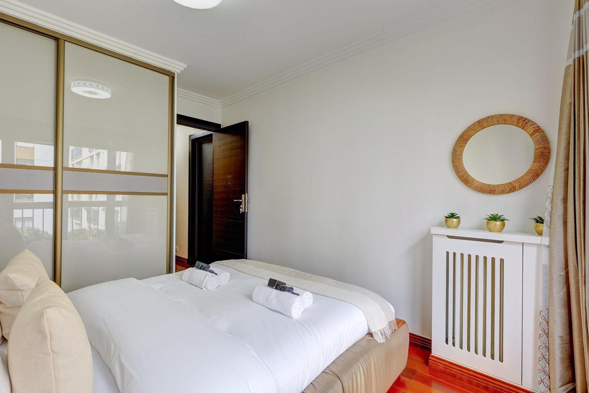 Apartment 119-typical Near Republique Paris