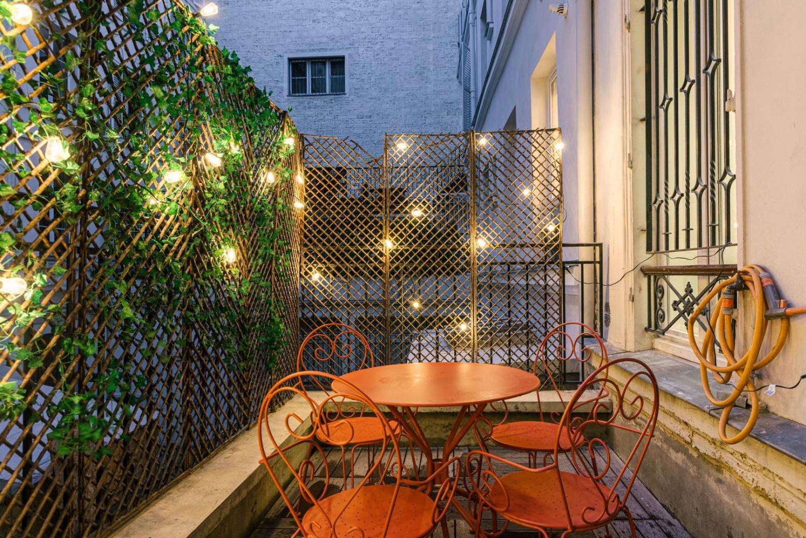 Apartment Elegant Pres Des Galeries Lafayette Paris