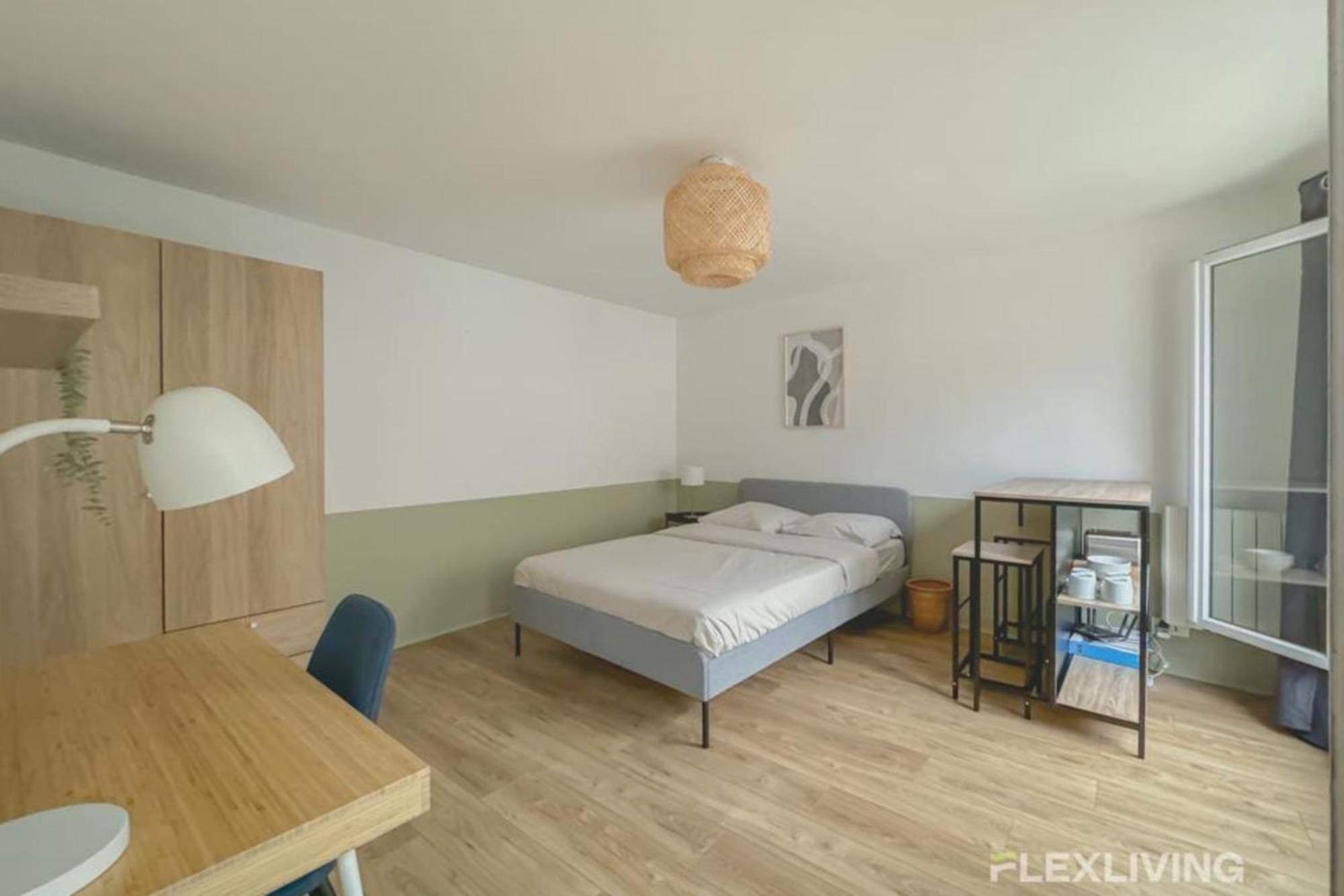 Flexliving - - Echiquier * Paris