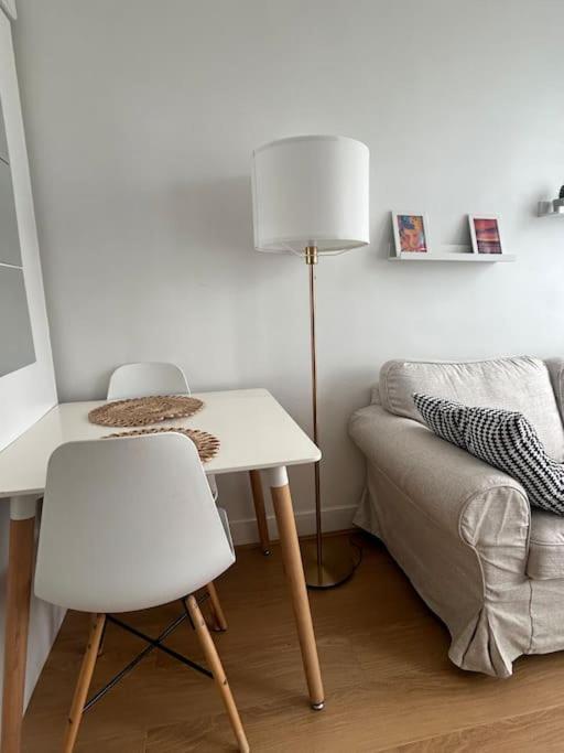 Apartment Your Parisian 10 Min Walk From Eiffel Tower