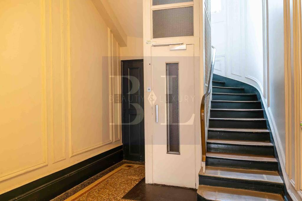 Dauphine Saint Germain 6th Arr 2bedrooms * Paris