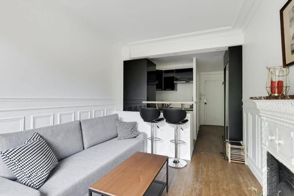 Appartement Entier A Montmartre Pour 4 *