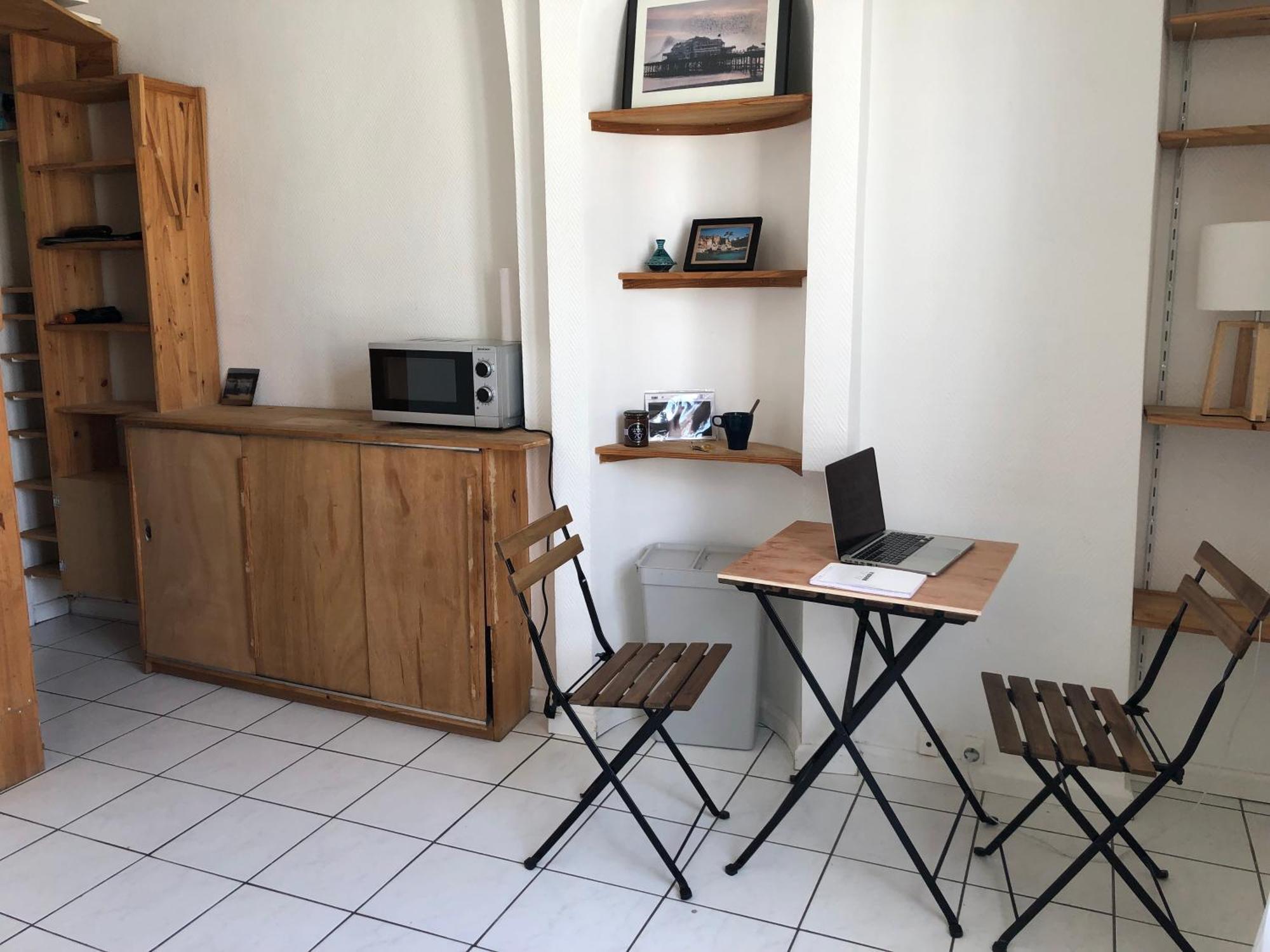 A Belleville Apartment *