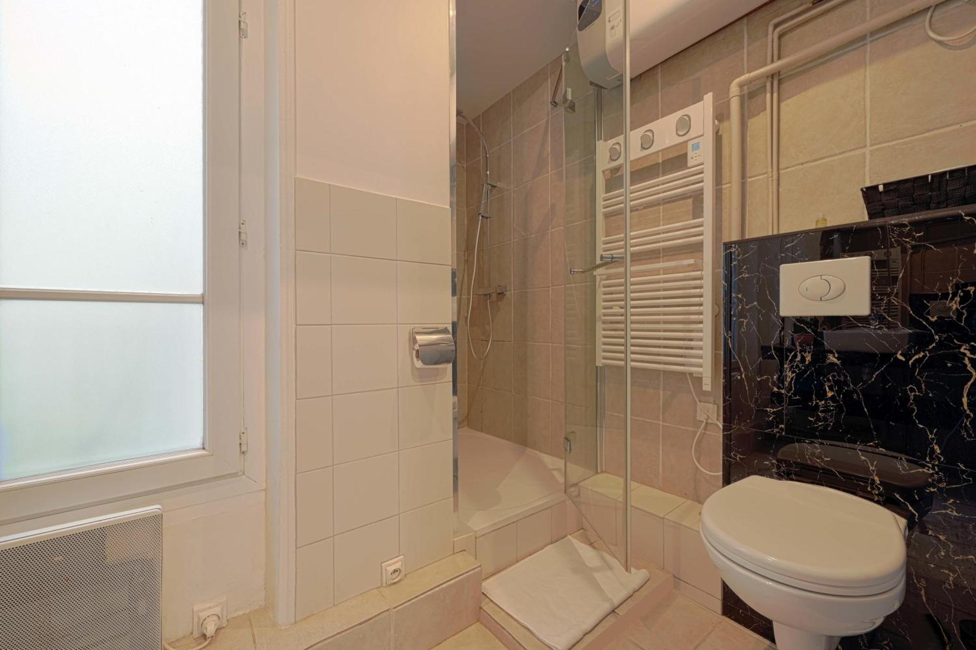 Appartement Large Modern Studio Close To The Eiffel Tower And Highlights *