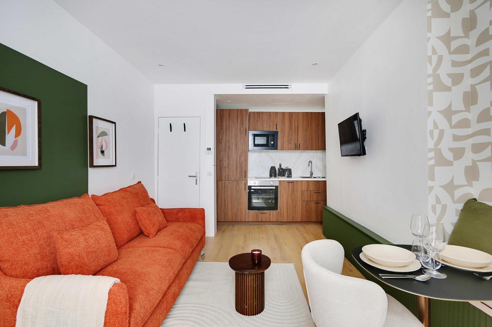 Modern Studio With Ac - 2p - Sacre Coeur