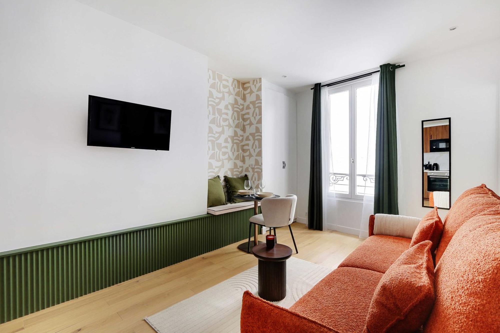 Modern Studio With Ac - 2p - Sacre Coeur Apartment