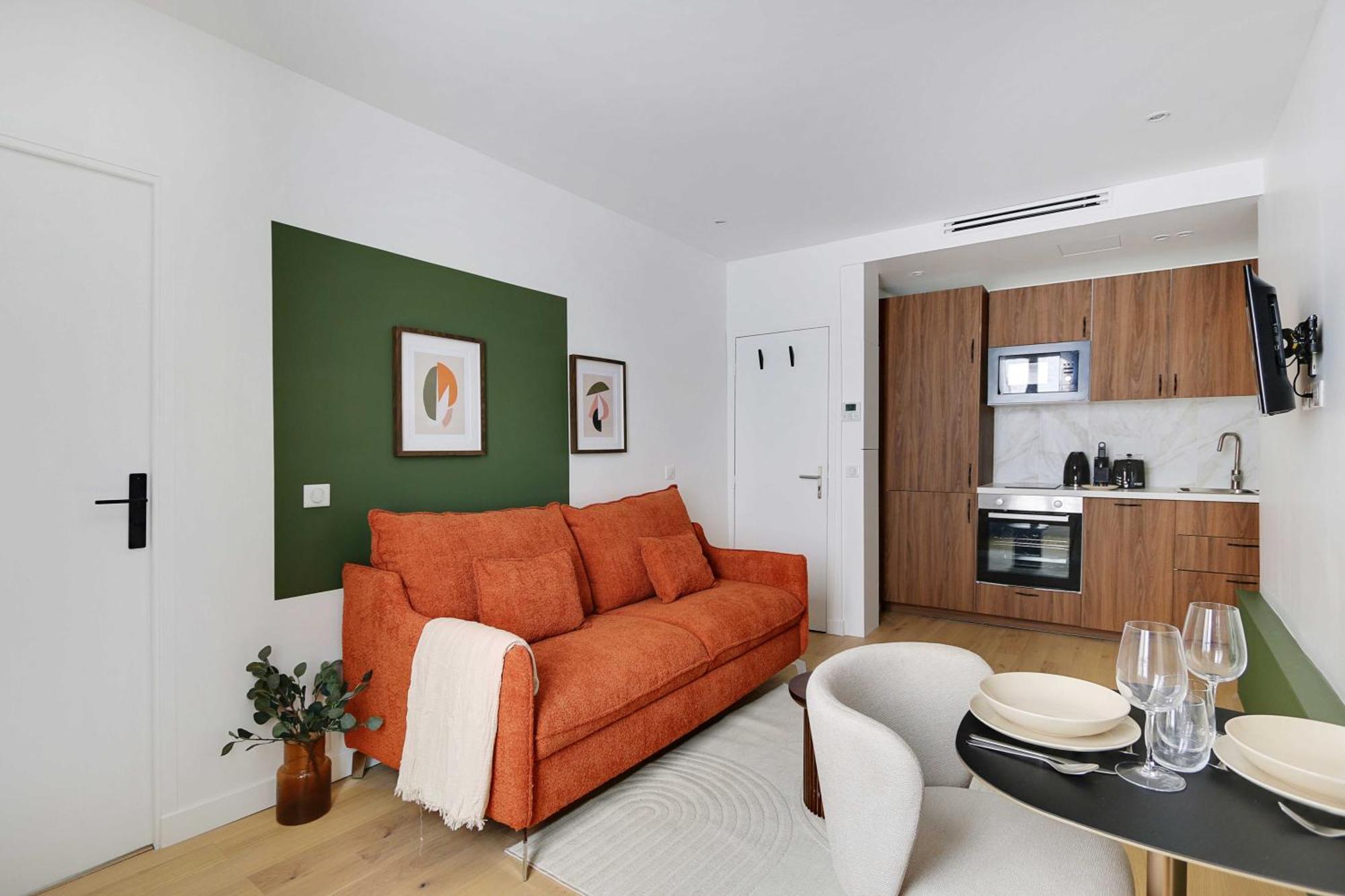 Modern Studio With Ac - 2p - Sacre Coeur Apartment