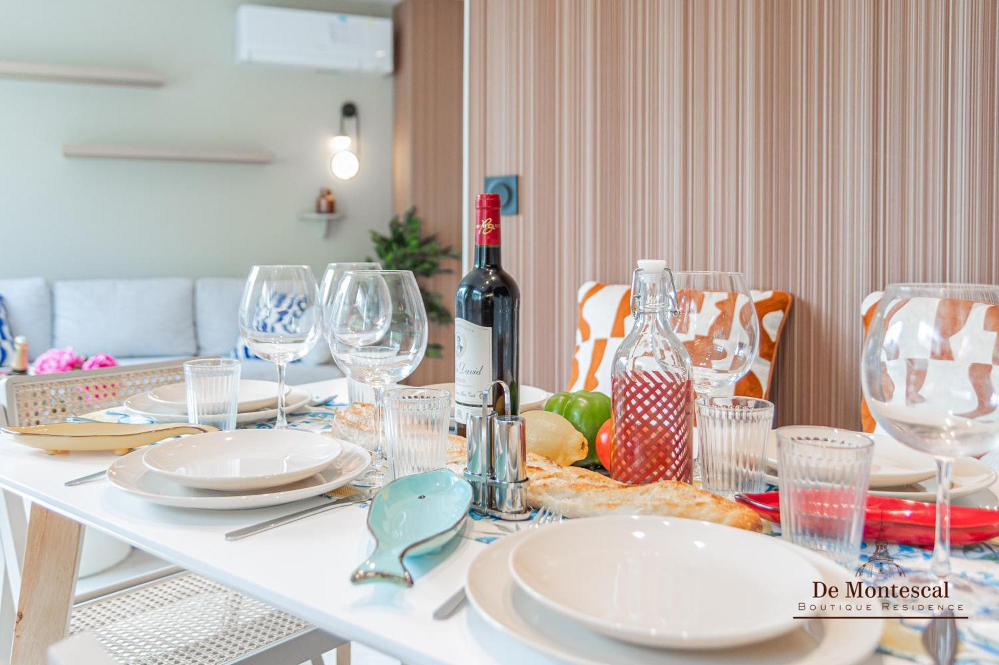 Apartment De Montescal - Hot Tub And Ac Cosy A Prime Location 40m2