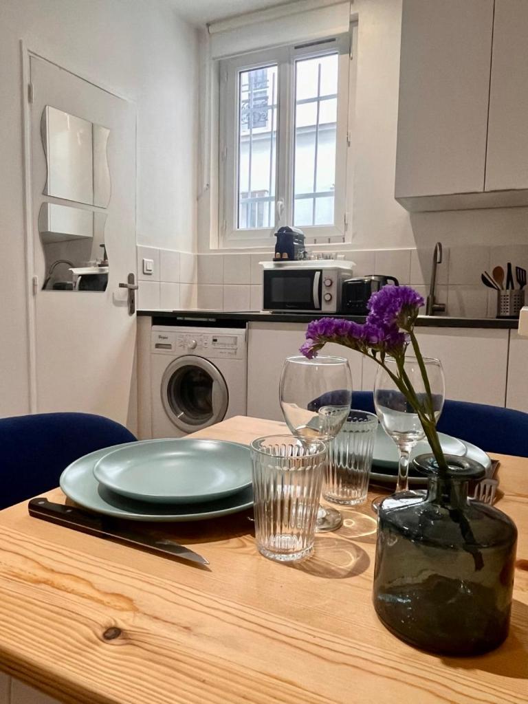 Fully Equipped At 3 Mins From Metro Apartment Paris