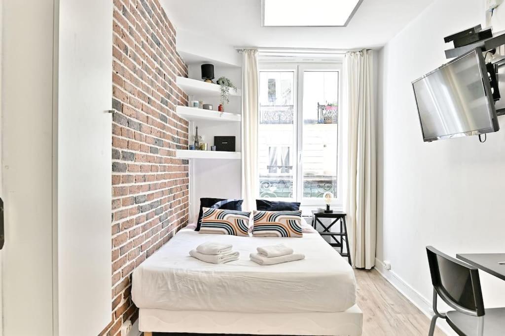 Petit Confortable Et #marais - Ii Apartment