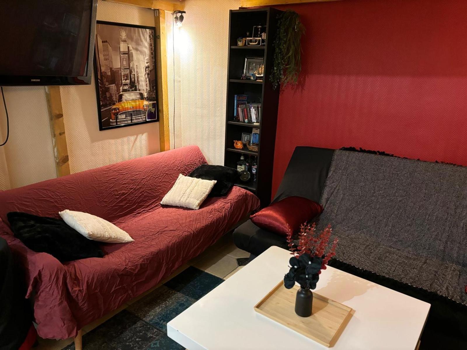 Apartment Sympa Meuble Et Equipe Nation. *
