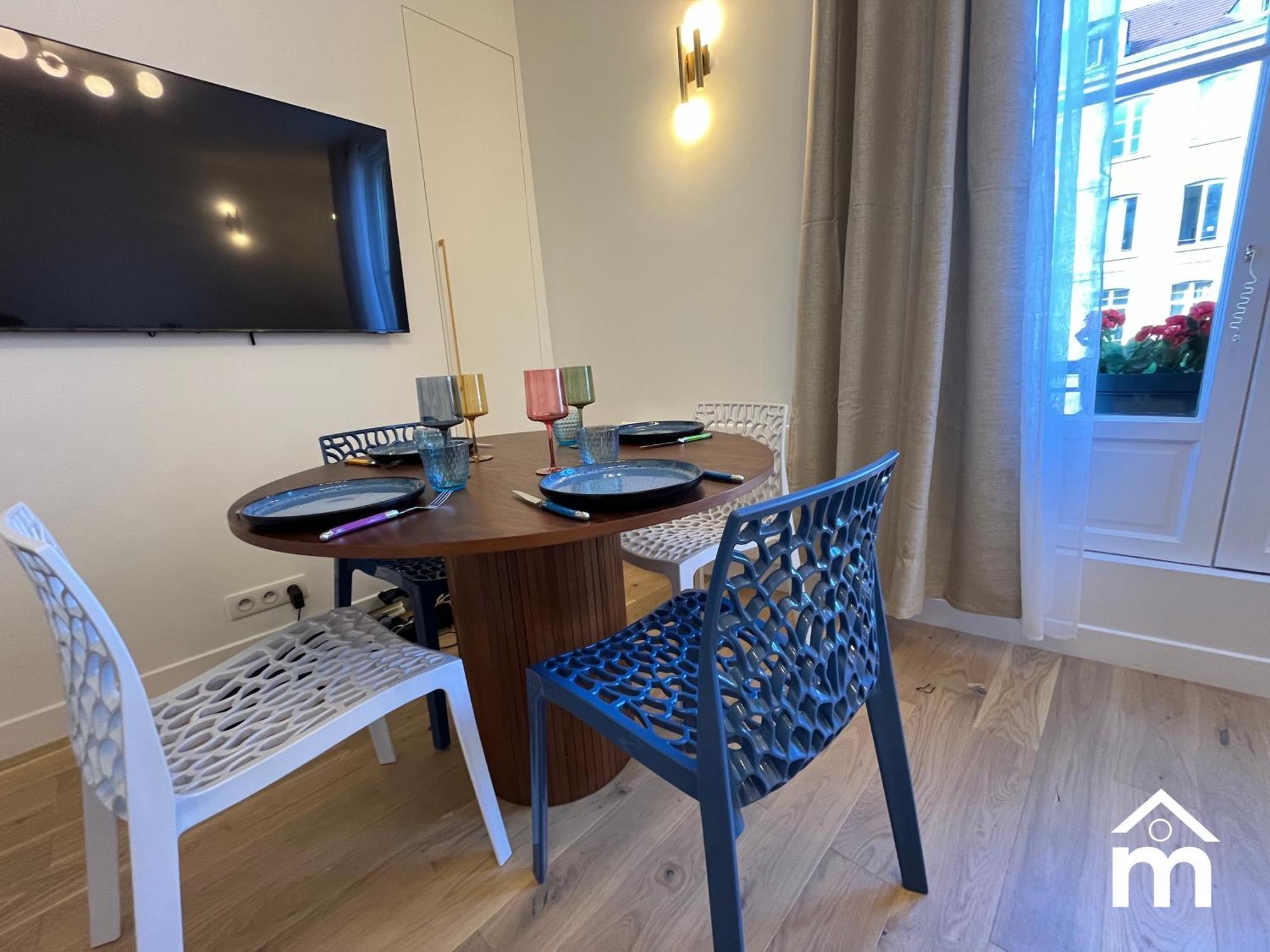 Apartment Marais Saint Paul By Edelsam Paris