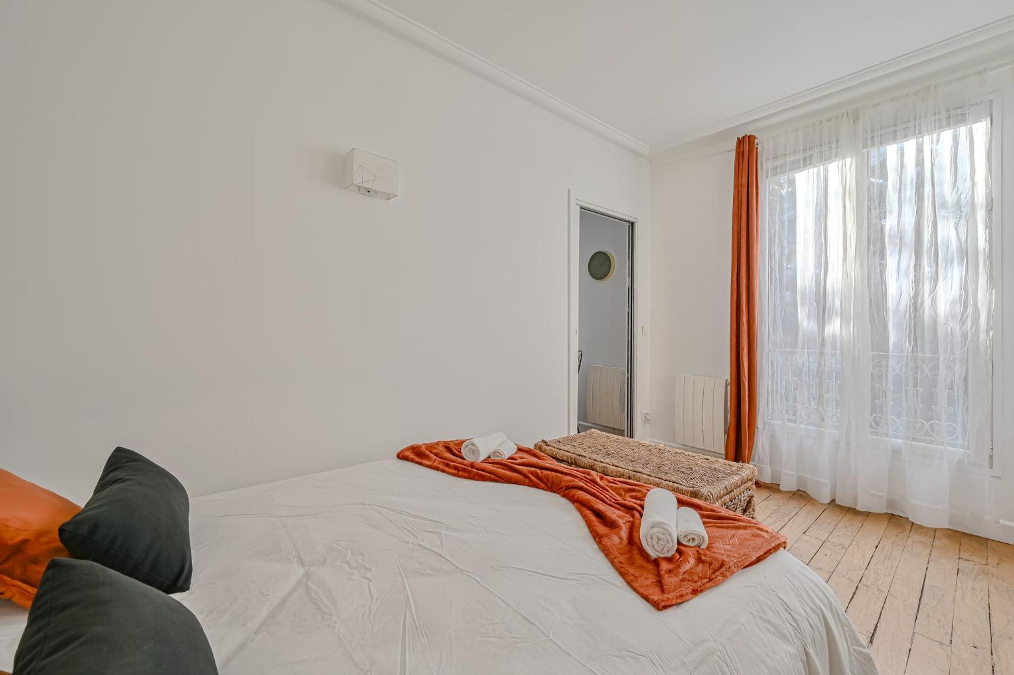 Le Poetique Niche Au Pied Du Sacre-coeur Apartment