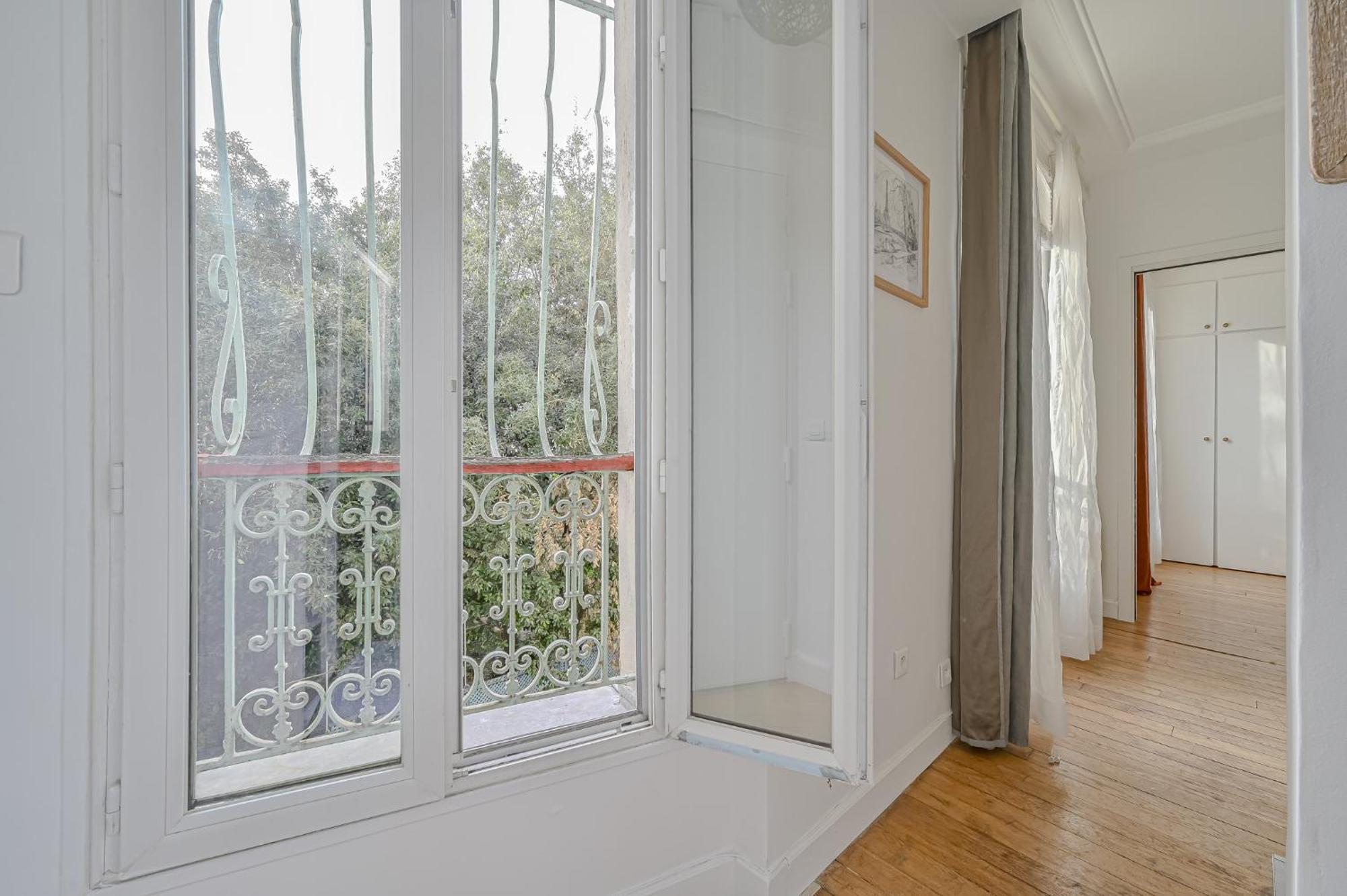 Apartment Le Poetique Niche Au Pied Du Sacre-coeur *